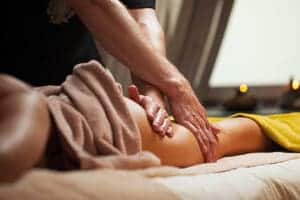 Massage với các kỹ thuật cơ bản